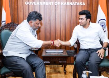 ತೇಜಸ್ವಿ ಸೂರ್ಯ ಮೀಟ್ಸ್ ಡಿಕೆ ಶಿವಕುಮಾರ್..! ಏನಿದು ಹೊಸ ಬೆಳೆವಣಿಗೆ..?!