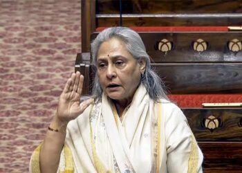 ಕುಂಭಮೇಳ ಕಾಲ್ತುಳಿತದಲ್ಲಿ ಸಾವಿರಕ್ಕೂ ಹೆಚ್ಚು ಮಂದಿ ಮೃತ – ಶವಗಳನ್ನು ನದಿಗೆ ಎಸೆಯಲಾಗಿದೆ : ಬೆಂಕಿ ಹೊತ್ತಿಸಿದ ಜಯಾ ಬಚ್ಚನ್ !