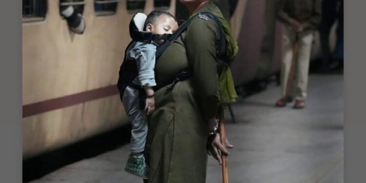 ಸೆಲೆಬ್ರಿಟಿಗಳು ನಿಜವಾದ ಐಕಾನ್ ಅಲ್ಲ – ನಮ್ಮ ಸಮಾಜಕ್ಕೆ ರೀನಾ ಅಂಥವರೇ ನಿಜವಾದ ಮಾದರಿ: ತೇಜಸ್ವಿ ಸೂರ್ಯ !