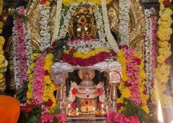 ಇಂದು ನಾಡಿನೆಲ್ಲೆಡೆ ಶಿವರಾತ್ರಿ ಹಬ್ಬದ ಸಂಭ್ರಮ ..! ಕಾಡು ಮಲ್ಲೇಶ್ವರ ದೇವಾಲಯದಲ್ಲಿ ವಿಶೇಷ ಪೂಜೆ !