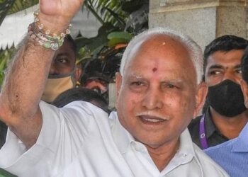 82 ನೇ ವಸಂತಕ್ಕೆ ಕಾಲಿಟ್ಟ ಬಿ.ಎಸ್.ಯಡಿಯೂರಪ್ಪ..! ದವಳಗಿರಿ ನಿವಾಸದಲ್ಲಿ BSY ಬರ್ತ್ ಡೇ ಸೆಲೆಬ್ರೇಶನ್ 