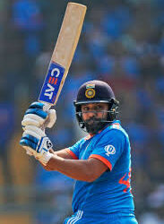 “ಶತಕದ ಜವಾಬ್ದಾರಿ: ರೋಹಿತ್ ಶರ್ಮಾದ ಅದ್ಭುತ ನಾಯಕತ್ವ!”