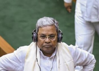 ಬಜೆಟ್ ಮಂಡನೆ ವೇಳೆ ಒಳ ಮೀಸಲಾತಿ ಕೂಗು..! ಕೆಲ ಕಾಲ ಸೈಲೆಂಟ್ ಆದ ಸಿಎಂ ಸಿದ್ದು..! 