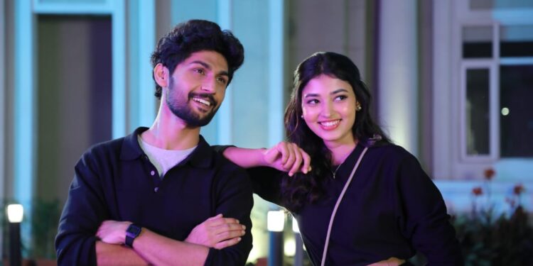 ಇನ್ ದಿ ನೈಟ್’ ಫೈರ್ ಫ್ಲೈ ಸಿನಿಮಾದ ಮೆಲೋಡಿ ಹಾಡು ರಿಲೀಸ್…ವಿಕ್ಕಿ ಹಾರ್ಟ್ ಲ್ಲಿ ವೈಲಿನ್ ಶುರು