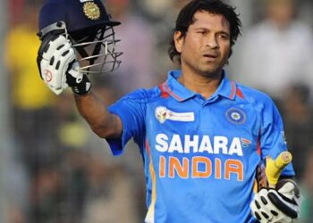 51ರಲ್ಲೂ ಸಚಿನ್ ಹಳೆಯ ಮೈಮನಸ್ಸಿನಂತೇ – ಅದ್ಭುತ ಬ್ಯಾಟಿಂಗ್!