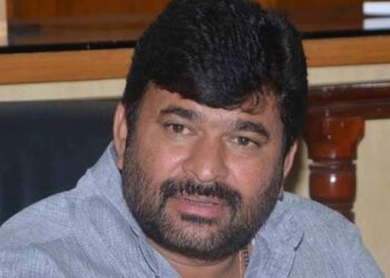 ನನ್ನ ವಿರುದ್ಧ ರಾಜಕೀಯ ಷಂಡ್ಯಂತ್ರ ನಡೆದಿದೆ – ED ದಾಳಿ ವಿರುದ್ಧ ವಿನಯ್ ಕುಲಕರ್ಣಿ ಬೇಸರ !