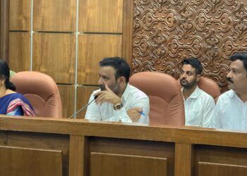 ಕಾರ್ಮಿಕ ಸಂಘಟನೆ, ಮಾನವ ಸಂಪನ್ಮೂಲ, ಉದ್ಯೋಗಿ, ಉದ್ಯೋಗದಾತರೊಂದಿಗೆ ಕಾರ್ಮಿಕ ಸಚಿವ ಸಂತೋಷ್ ಲಾಡ್ ಸಭೆ