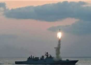 ಕರಾಚಿ ಬಂದರು..ಲಾಹೋರ್ ಏರ್ ಪೋರ್ಟ್..ಎಲ್ಲಾ ಉಡೀಸ್ ! ಭಾರತದ ಪರಾಕ್ರಮಕ್ಕೆ ಪಾಕಿಸ್ತಾನ ಕಕ್ಕಾಬಿಕ್ಕಿ !