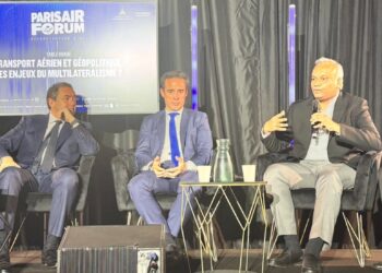 ಭಾರತ ಮೂರನೇ ಅತಿದೊಡ್ಡ ಮಾರುಕಟ್ಟೆಪ್ಯಾರಿಸ್ ಏರ್ ಫೋರಂ ಚರ್ಚಾಕೂಟದಲ್ಲಿ ಪ್ರಿಯಾಂಕ್ ಖರ್ಗೆ