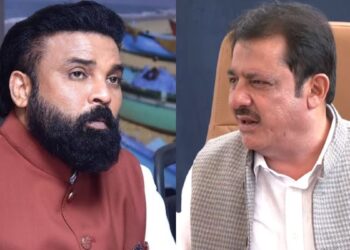 ಜಮೀರ್ ಬಳ್ಳಾರಿಗೆ ಬಂದಿರೋದು ಕೇವಲ ಒಂದು ಬಾರಿ – ಬೆಸ್ಟ್ ಸಚಿವ ಹೇಗಾಗ್ತಾರೆ ..? : ರಾಮುಲು ಗರಂ 