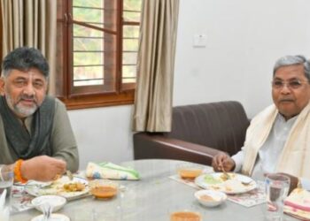 ಸಿಎಂ ನಿವಾಸದಲ್ಲಿ ಸಿದ್ದು-ಡಿಕೆಶಿ ಬಿಸಿ ಬಿಸಿ ಬ್ರೇಕ್​ಫಾಸ್ಟ್ ಮೀಟಿಂಗ್..!​