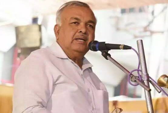 ರಾಜ್ಯದಲ್ಲಿ 15 ವರ್ಷ ಮೀರಿದ ವಾಹನಗಳು ಸ್ಕ್ರ್ಯಾಪ್ಗೆ..! - Pratidhvani