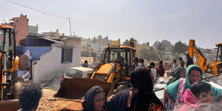 GBA ಜೆಸಿಬಿ ಘರ್ಜನೆ: ಅಮಾಯಕರ ಒದ್ದಾಟ