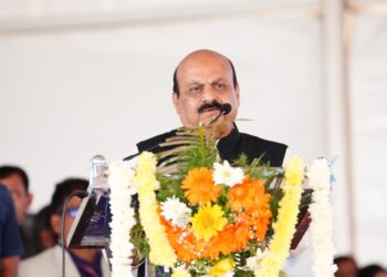 ವರದಾ ಬೆಡ್ತಿ ನದಿ ಜೋಡಣೆ ಯೋಜನೆಯನ್ನು ರಾಜ್ಯ ಸರ್ಕಾರ ಸಾಕಾರಗೊಳಿಸಲಿ: ಬಸವರಾಜ ಬೊಮ್ಮಾಯಿ