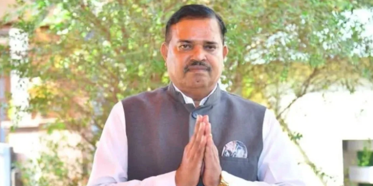 ಬಿಜೆಪಿ ಮುಖಂಡರಿಗೆ ರಾಜ್ಯ ಸಚಿವ ಸ್ಥಾನಮಾನ: ಕಾಂಗ್ರೆಸ್‌ನಲ್ಲಿ ಅಸಮಾಧಾನ?