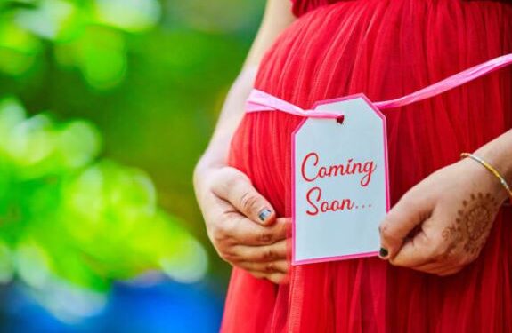 Nelamangala: ತಾಯಿಯ ಫೋಟೋಶೂಟ್​​ ವೇಳೆ ಮೂರು ವರ್ಷದ  ಮಗು ಸಾ***