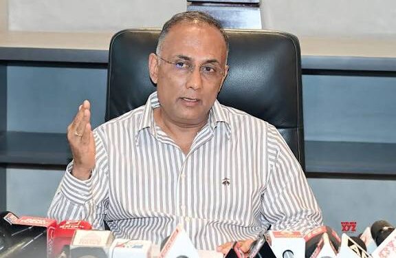 ಮಾಧ್ಯಮಗಳಿಗೆ ಸತ್ಯಾಸತ್ಯತೆ ಪರಿಶೀಲಿಸುವ ಜವಾಬ್ದಾರಿ ಇಲ್ಲವೇ?: ದಿನೇಶ್ ಗುಂಡೂರಾವ್