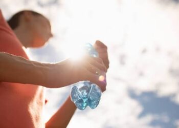 ಬೇಸಿಗೆಯಲ್ಲಿ ದೇಹಕ್ಕೆ ನೀರಿನ ಅವಶ್ಯಕತೆ: ಇರಲಿ ಈ ಅಪಾಯದ ಬಗ್ಗೆ ಎಚ್ಚರಿಕೆ