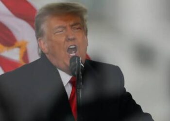 ಯುದ್ದ ನಿಲ್ಲಿಸುತ್ತೇವೆ ಎಂದ ಡೊನಾಲ್ಡ್ ಟ್ರಂಪ್: ಇದರ ಹಿಂದಿನ ಮರ್ಮವೇನು ?