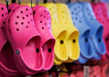 ಮಕ್ಕಳು ಕ್ರಾಕ್ಸ್​ ಚಪ್ಪಲಿ ಹಾಕುವುದು ಉತ್ತಮವೇ? ಇಲ್ಲಿದೆ ಆರೋಗ್ಯ ತಜ್ಞರ ಅಭಿಪ್ರಾಯ