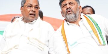ಸಿದ್ದರಾಮಯ್ಯ ರಾಜೀನಾಮೆಗೆ ಸಿದ್ಧವಾಯ್ತಾ ವೇದಿಕೆ..? : ದೆಹಲಿಯ ಸಭೆಯಲ್ಲಿ ಏನೇನಾಯ್ತು? ಇನ್‌ಸೈಡ್‌ ಡೀಟೆಲ್ಸ್‌ ಇಲ್ಲಿದೆ..