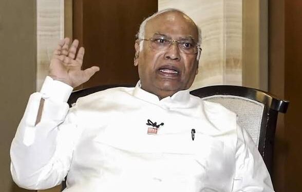 ಆರ್‌ಎಸ್‌ಎಸ್‌ ನೋಂದಣಿ ಕಡ್ಡಾಯವೇ? ಖರ್ಗೆ-ಬಿಜೆಪಿ ನಡುವೆ ತೀವ್ರ ವಾಗ್ಯುದ್ಧ