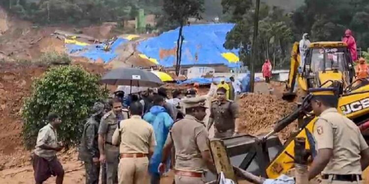 Wayanad: ವಯನಾಡಿನಲ್ಲಿ ಭೀಕರ ಭೂಕುಸಿತ: 5 ಸಾ**, ಹಲವರು ಸಿಲುಕಿರುವ ಶಂಕೆ