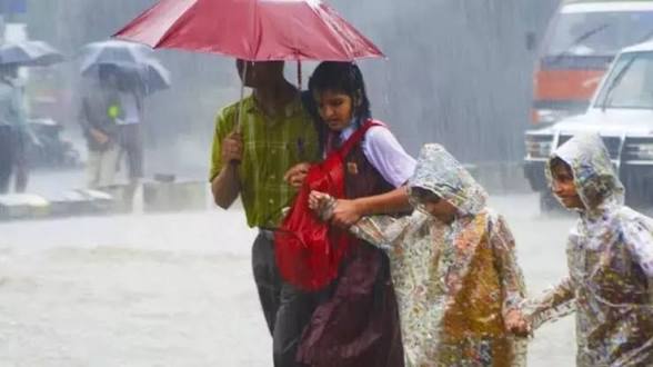 ಭಾರೀ ಮಳೆ ಎಚ್ಚರಿಕೆ:ಈ ಜಿಲ್ಲೆಯ ಶಾಲೆ-ಕಾಲೇಜುಗಳಿಗೆ ರಜೆ ಘೋಷಣೆ