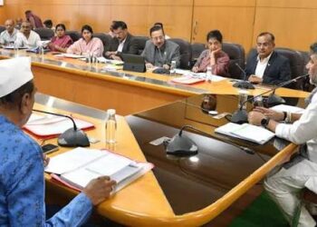 ಆಡಳಿತಕ್ಕೆ ಚುರುಕು: ಐದು ಐಎಎಸ್ ಅಧಿಕಾರಿಗಳ ದಿಢೀರ ವರ್ಗಾವಣೆ!