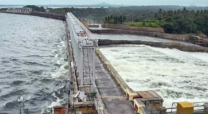 ಬರದ ಛಾಯೆ ನಡುವೆ ರಾಜ್ಯಕ್ಕೆ ಶಾಕ್: ತಮಿಳುನಾಡಿಗೆ ನಿತ್ಯ ನೀರು ಹರಿಸಲು CWRC ಆದೇಶ
