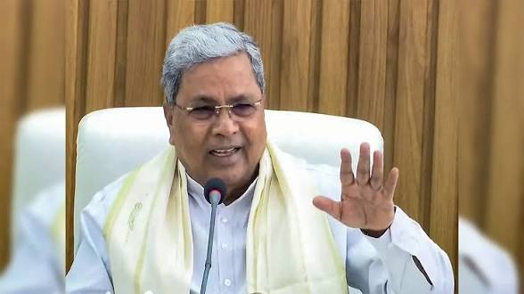 ‘ಕಾವೇರಿ’ಯಲ್ಲಿ ಬಿಜೆಪಿ ನಾಯಕರ ದಂಡು; ಸಿದ್ದರಾಮಯ್ಯ ಭೇಟಿಯ ಹಿಂದೆ ರಾಜಕೀಯ ಲೆಕ್ಕಾಚಾರವೇ?