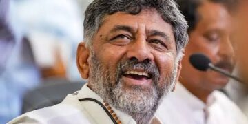 ‘ನಿಮ್ಮ ಮನೆ, ದೇವಾಲಯದಂತೆ ಈ ಸರ್ಕಾರವನ್ನೂ ಕಾಪಾಡಿ’; ಅರ್ಚಕರಿಗೆ ಸಿಎಂ ಡಿಕೆ ಶಿವಕುಮಾರ್ ಕರೆ