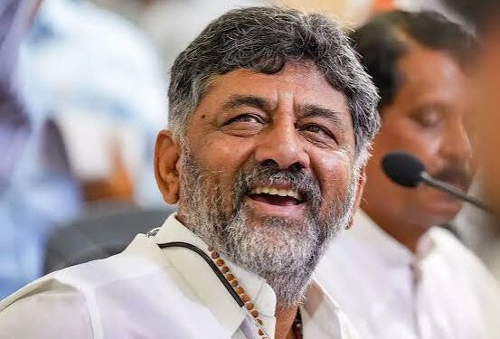 ‘ನಿಮ್ಮ ಮನೆ, ದೇವಾಲಯದಂತೆ ಈ ಸರ್ಕಾರವನ್ನೂ ಕಾಪಾಡಿ’; ಅರ್ಚಕರಿಗೆ ಸಿಎಂ ಡಿಕೆ ಶಿವಕುಮಾರ್ ಕರೆ