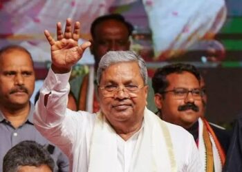 ಎರಡನೇ ದಿನ ಸದನಕ್ಕೆ ಸಿದ್ದರಾಮಯ್ಯ; ಎಂಟ್ರಿವಿಜಯೇಂದ್ರ ಭೇಟಿಯಿಂದ ಗಮನ ಸೆಳೆದ ಕ್ಷಣ
