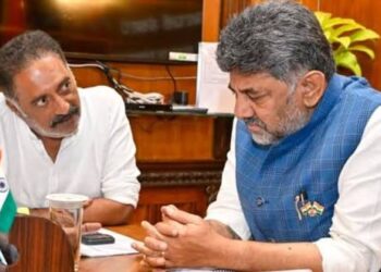 ಸಿಎಂ ಡಿಕೆಶಿ ಭೇಟಿ ಮಾಡಿದ ಪ್ರಕಾಶ್ ರಾಜ್; SIR ಮತದಾರರ ಪಟ್ಟಿ ಪರಿಷ್ಕರಣೆ ಬಗ್ಗೆ ಏನೆಲ್ಲಾ ಚರ್ಚೆ?