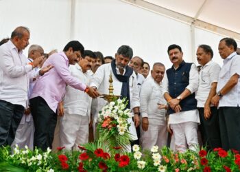 ಅರಣ್ಯ ಇಲಾಖೆಯವರು ರೈತರಿಗೆ ಹೊಸ ನೋಟಿಸ್ ನೀಡಬಾರದು : ಸಿಎಂ ಡಿ.ಕೆ ಶಿವಕುಮಾರ್ ಸೂಚನೆ