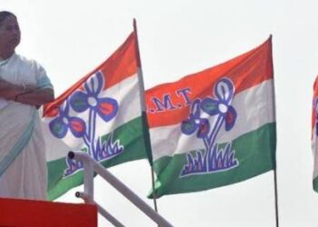 ಮಮತಾ ಬ್ಯಾನರ್ಜಿ ಬಣಕ್ಕೆ ಹೊಸ ಹೆಸರು, ಚಿಹ್ನೆ