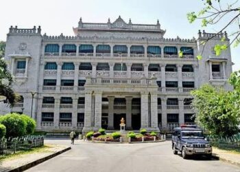 KPSC ಹಗರಣದ ತನಿಖೆ ಚುರುಕು: ₹40 ಲಕ್ಷಕ್ಕೆ ಸರ್ಕಾರಿ ಹುದ್ದೆ ಮಾರಾಟ? ಅಭ್ಯರ್ಥಿಯೇ ಬಿಚ್ಚಿಟ್ಟ ಅಕ್ರಮದ ಮಾಹಿತಿ