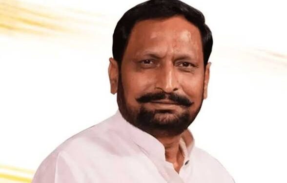 Breaking :2018ರ ಗಲಾಟೆ ಪ್ರಕರಣ: ಸಚಿವ ಲಕ್ಷ್ಮಣ ಸವದಿಗೆ ಕೋರ್ಟ್ ಸಮನ್ಸ್!