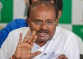 H. D. Kumaraswamy calls off sit-in protest in front of Police Commissioner's office