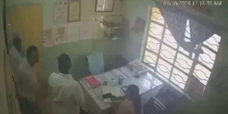 SHOCKING Patient assaults female doctor inside hospital