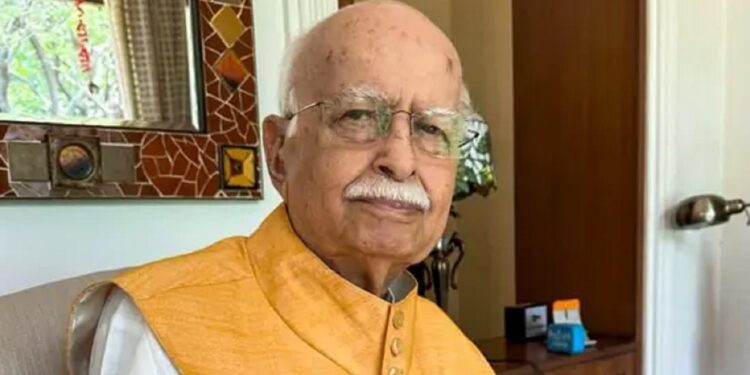 Senior BJP leader L.K. Advani recovers: Discharged from Delhi hospital
