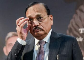 CJI 'Vote theft' allegation CJI refuses to meet 'INDIA' alliance leaders