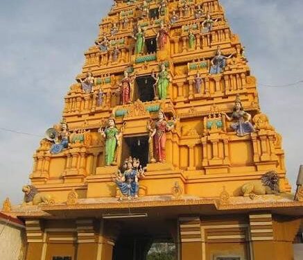 ಹುಲಿಗೆಮ್ಮ ದೇವಿ ಕ್ಷೇತ್ರದಲ್ಲಿ ಅಸ್ಪೃಶ್ಯತೆ ಆರೋಪ; ಮಾತಂಗಿ ದೇವಿ ದರ್ಶನಕ್ಕೆ ನಿರ್ಬಂಧ ಹೇರಿದ್ದೇಕೆ?